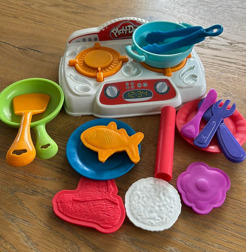 Play Doh set Fornuis/kookplaat, Ophalen of Verzenden, Gebruikt, Knutselen, Met geluid