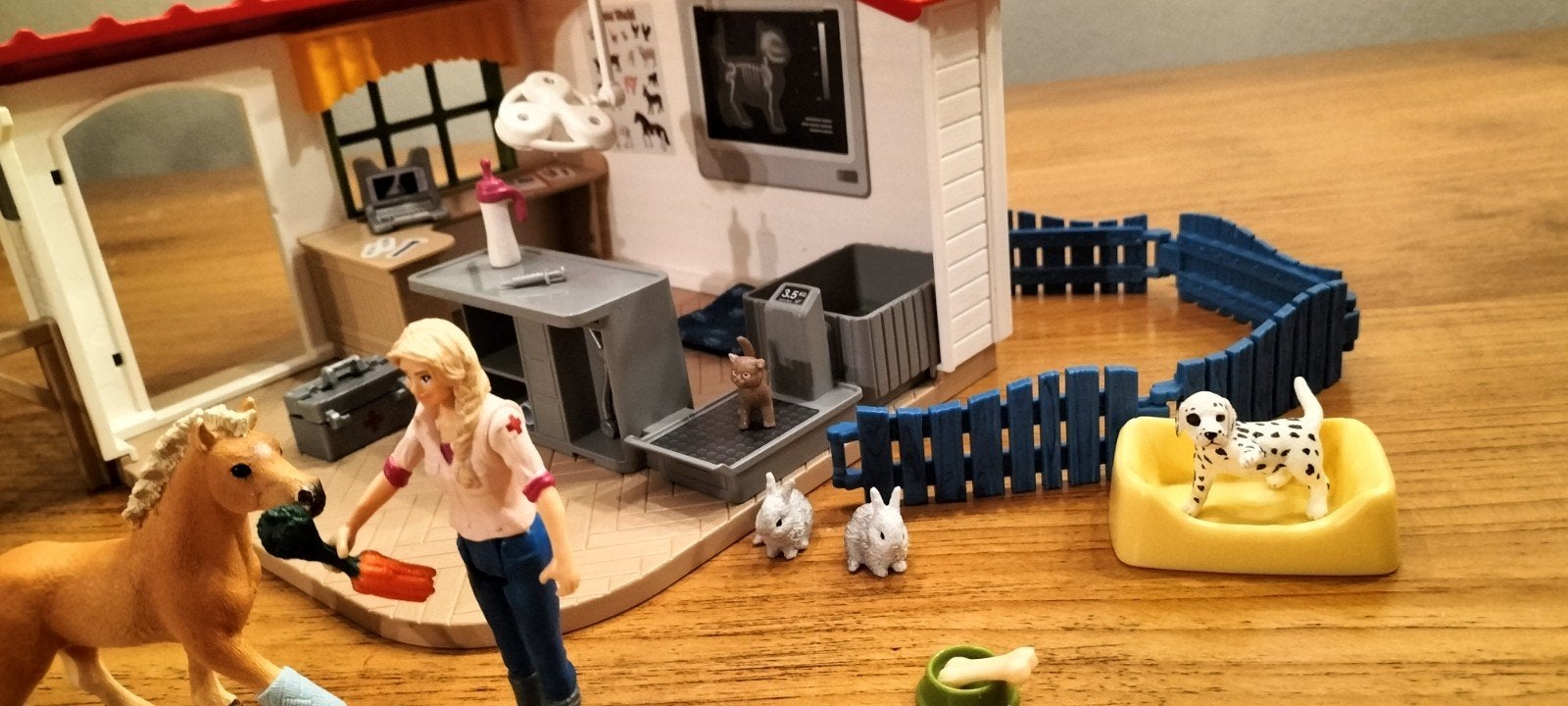 Schleich farm club dierenartspraktijk, Ophalen, Zo goed als nieuw