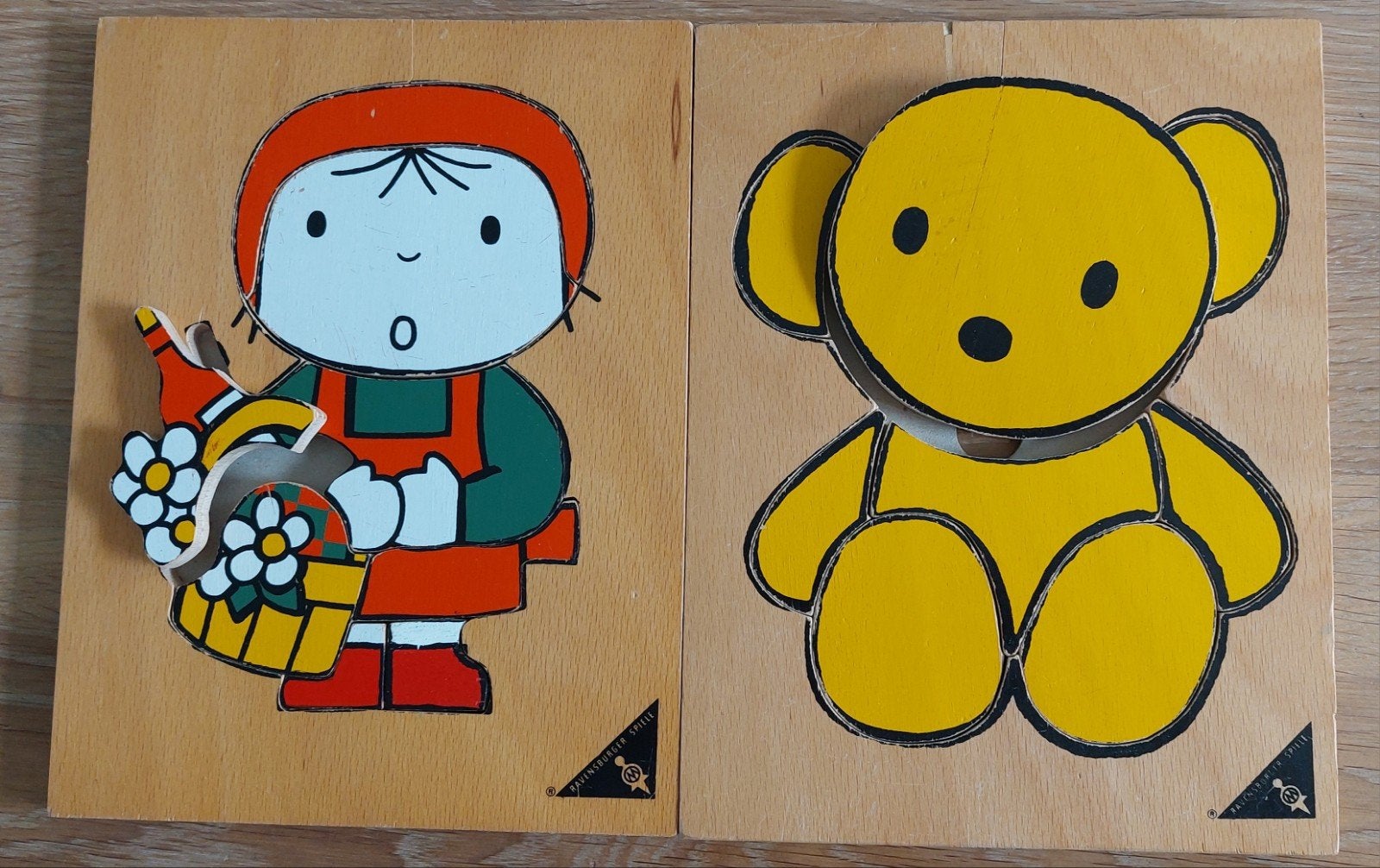 2 Vintage Ravensburger houten legpuzzels: Beer & Roodkapje, Ophalen of Verzenden, Gebruikt
