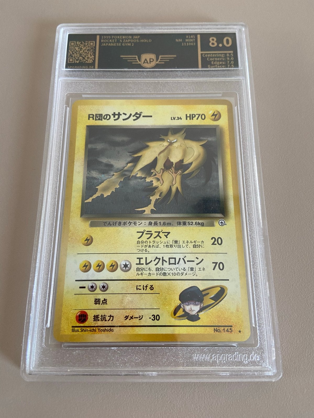 Pokémon Rocket's Zapdos Holo Japans Graded 8.0 AP Grading, Ophalen of Verzenden, Zo goed als nieuw, Losse kaart