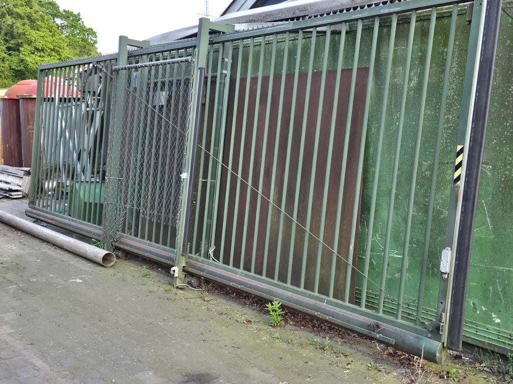 Te koop elektrische schuifpoort, Ophalen, IJzer