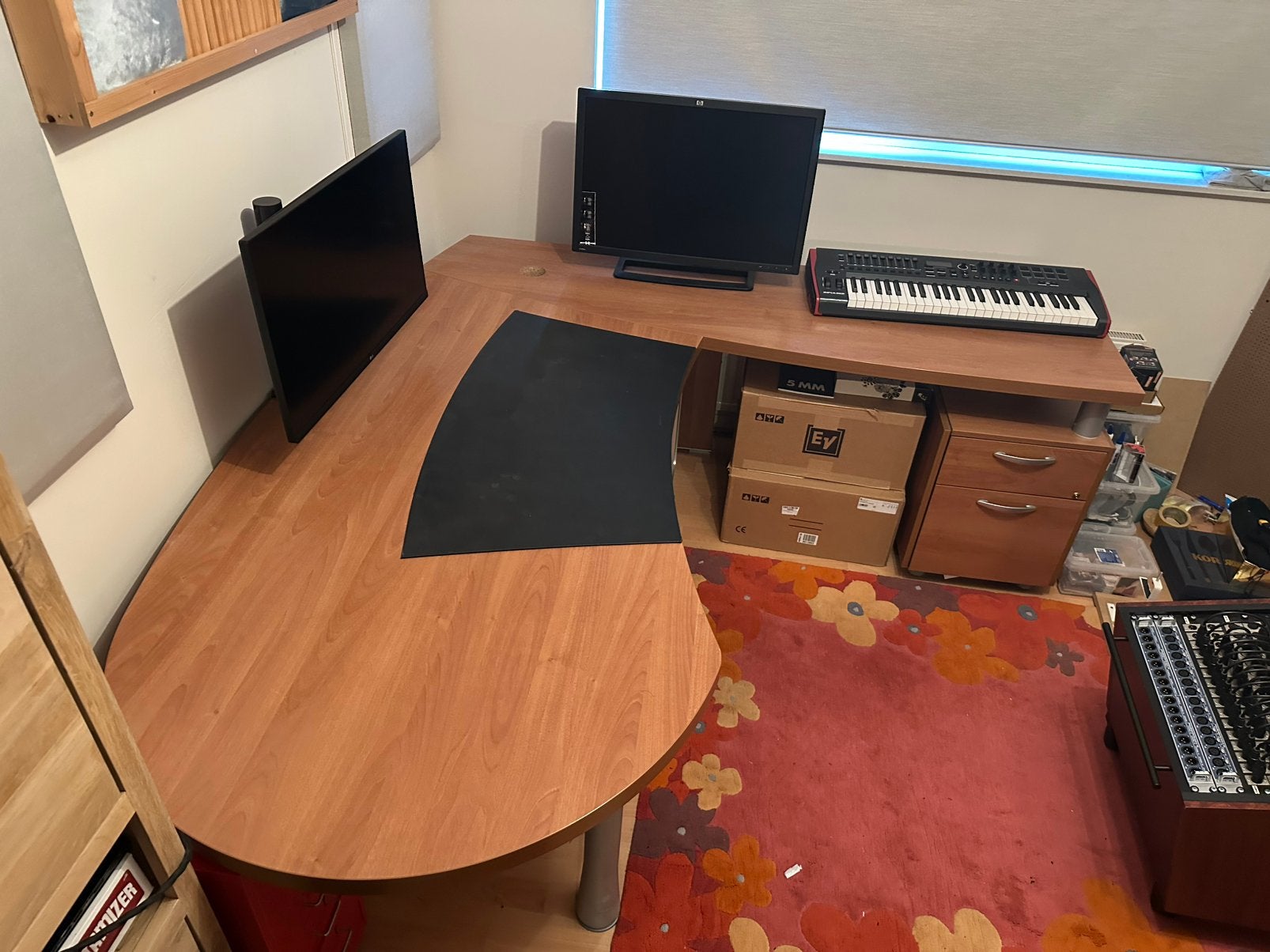 Bureau, Ophalen of Verzenden, Zo goed als nieuw