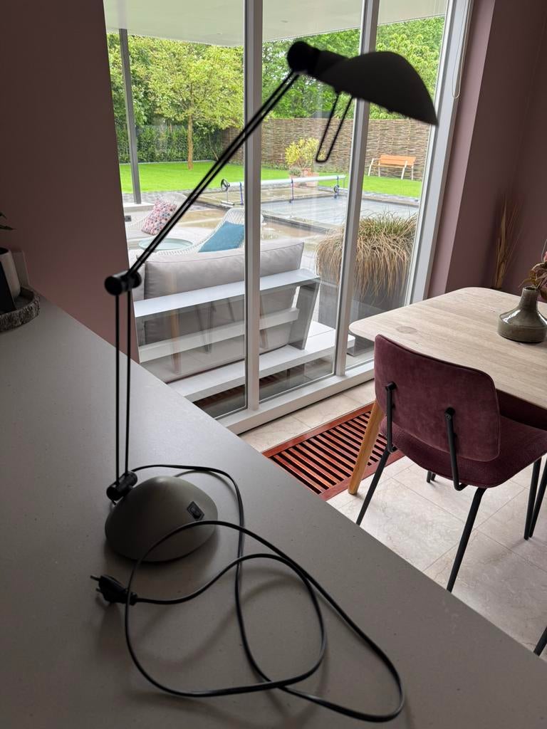Gratis afhalen: bureaulamp, Ophalen, Gebruikt, Kunststof, 50 tot 75 cm