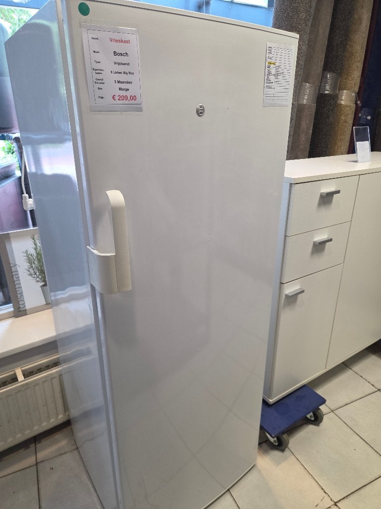 vrieskast - Bosch - 6 lades - Big Box, Gebruikt, Duitsland, Nl-infocentrum-bosch@bshg.com, Minder dan 60 cm