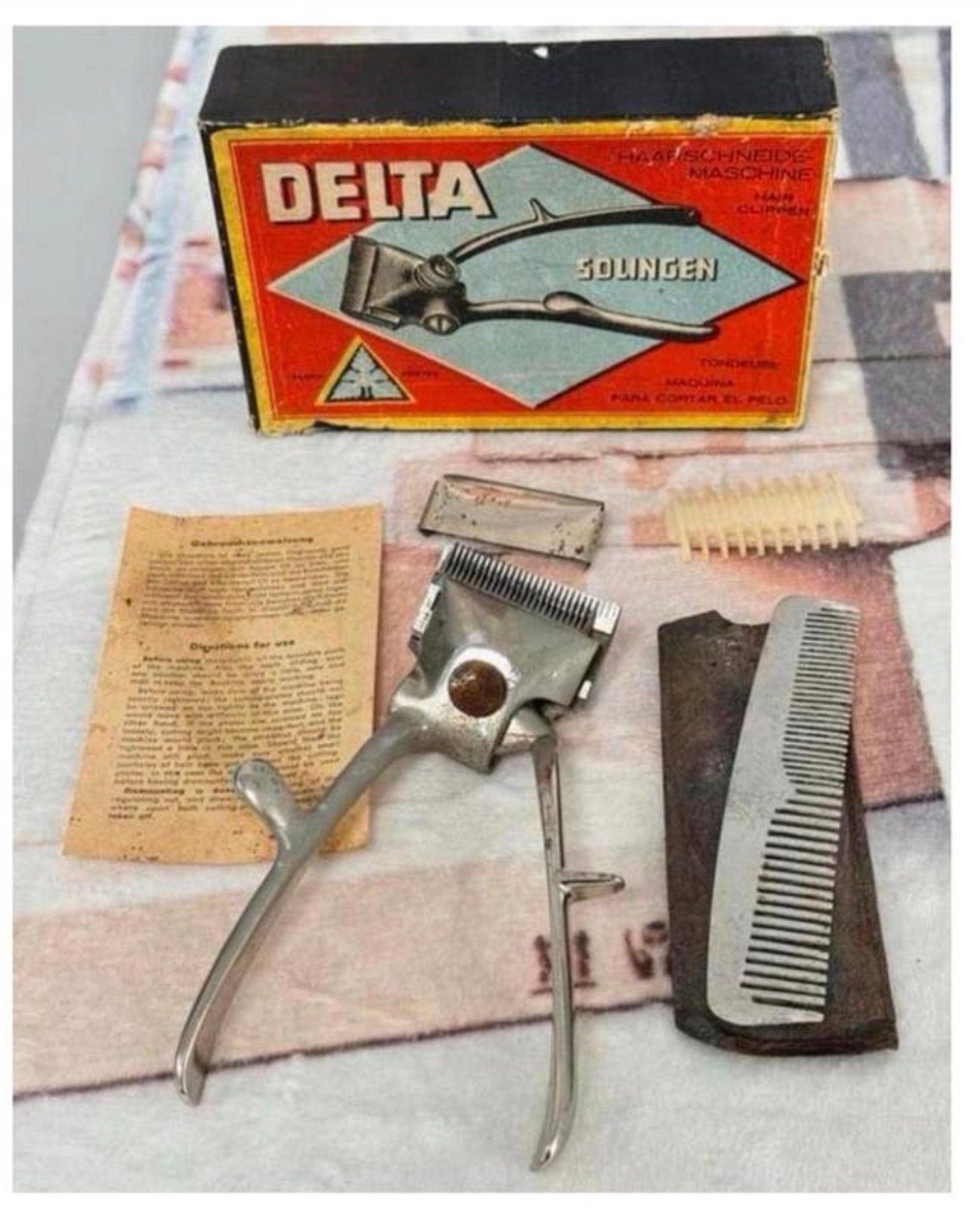 1951 - Delta solingen antiek Hand tondeuse clipper compleet, Antiek en Kunst, Ophalen of Verzenden