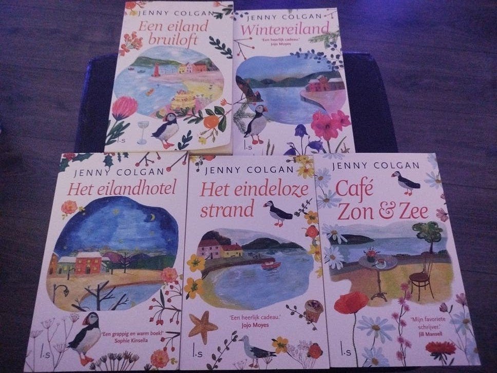 EILAND BOEKEN SERIE JENNY COLGAN 5 STUKS, Ophalen of Verzenden, Zo goed als nieuw, Nederland, Jenny Colgan