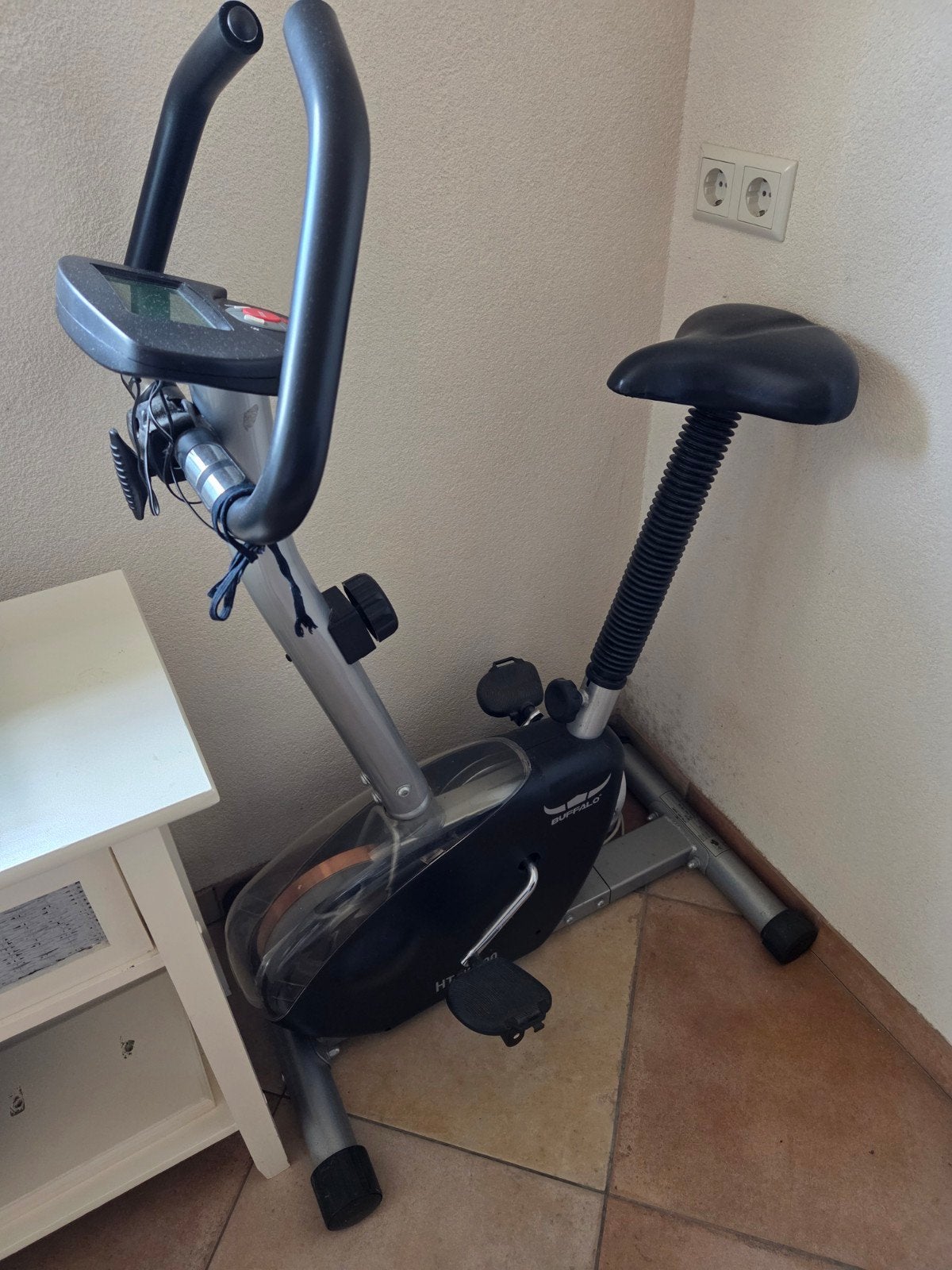 Buffalo HTM 2000 Hometrainer - Max 150 kg, Gebruikt, Ophalen of Verzenden, Metaal, Benen