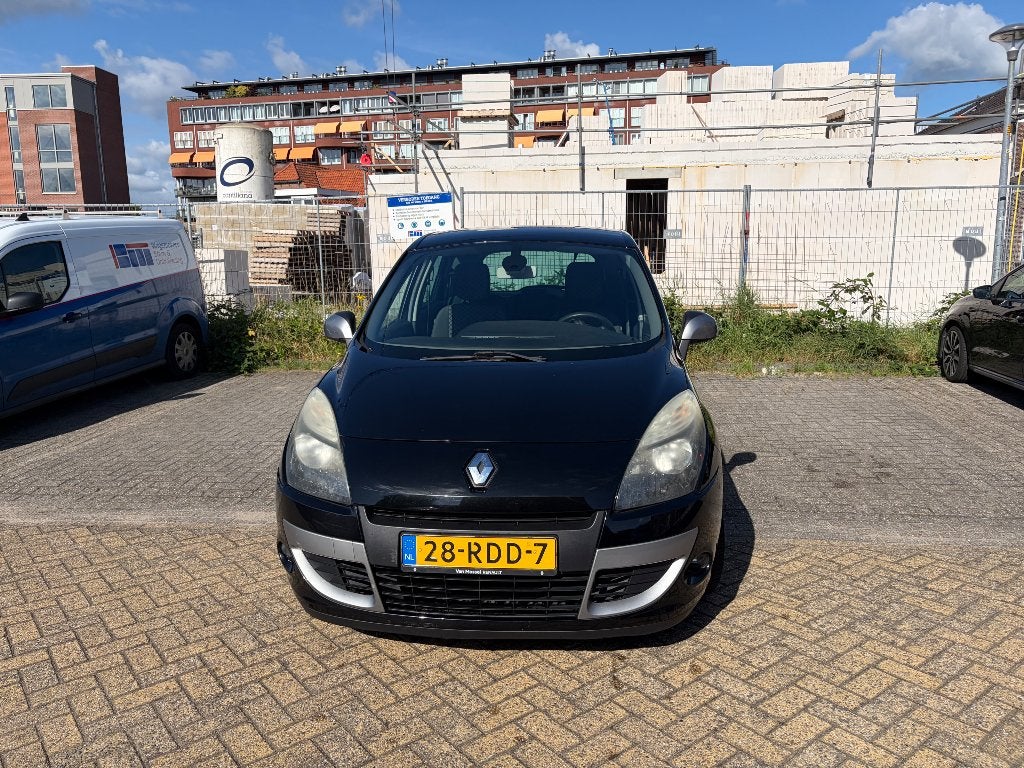 Renault Scénic 1.6 16V 81KW 2011 Zwart, Auto's, Renault, Voorwielaandrijving, Stof, 4 cilinders, Zwart