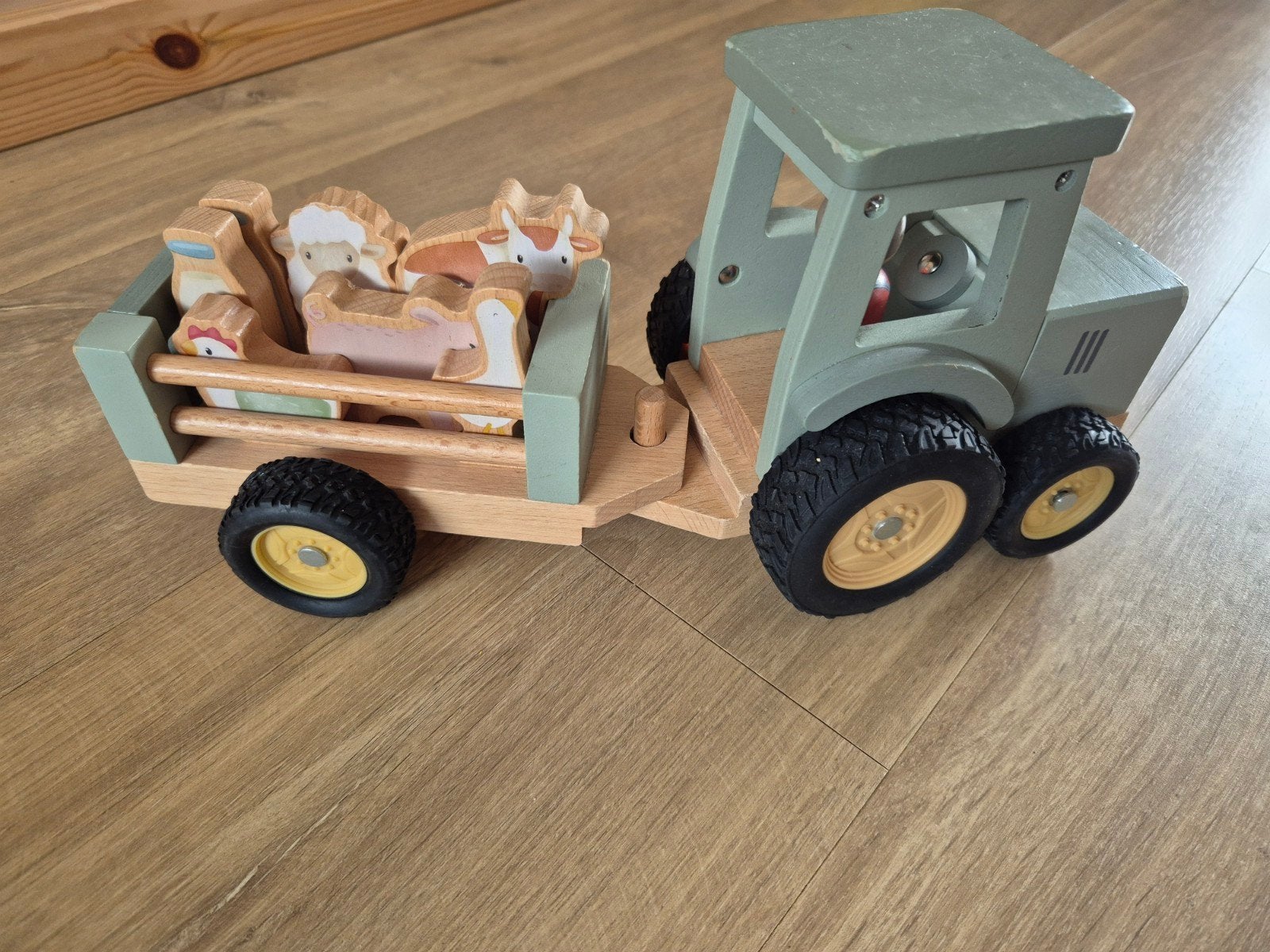 Little dutch little farm tractor met boerderij dieren, Ophalen, Gebruikt, Rij- of Hobbelspeelgoed