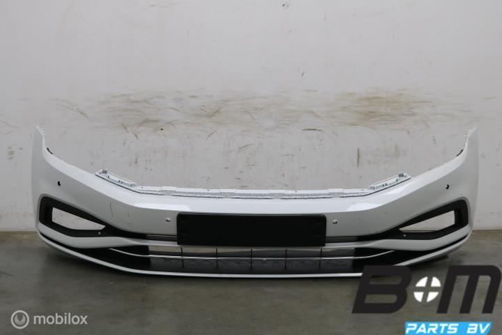 Voorbumper 6X PDC VW Passat 3G FL LOK1 3G0807217AL, Gebruikt