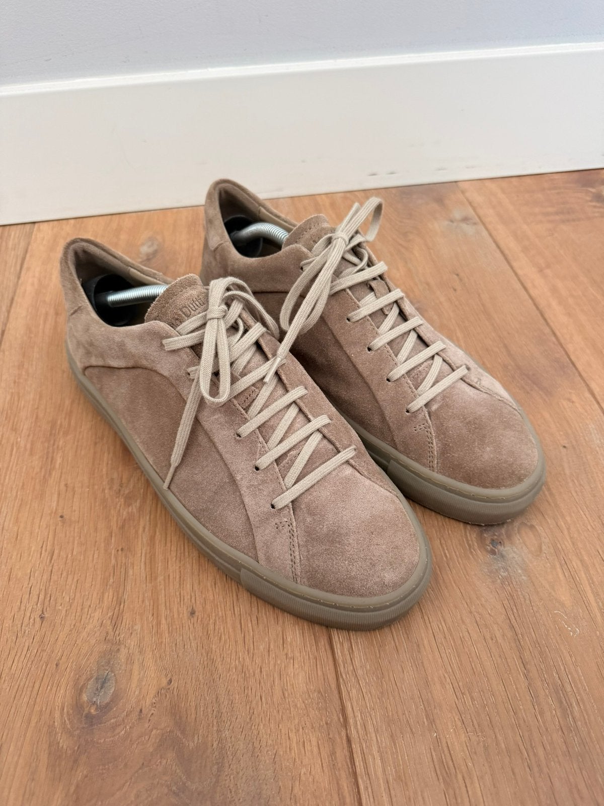 Taupe kleurige suede sneakers Massimo Dutti maat 42, Ophalen of Verzenden, Zo goed als nieuw, Overige kleuren