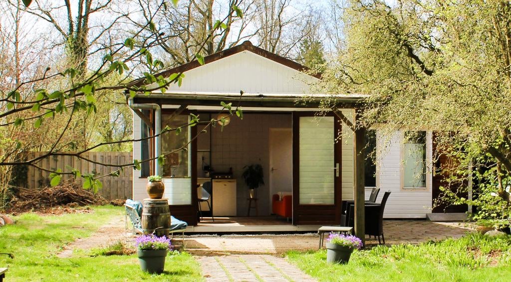 Huisje Stadspark Groningen met grote tuin, 45 m², Chalet, Groningen, 2 slaapkamers