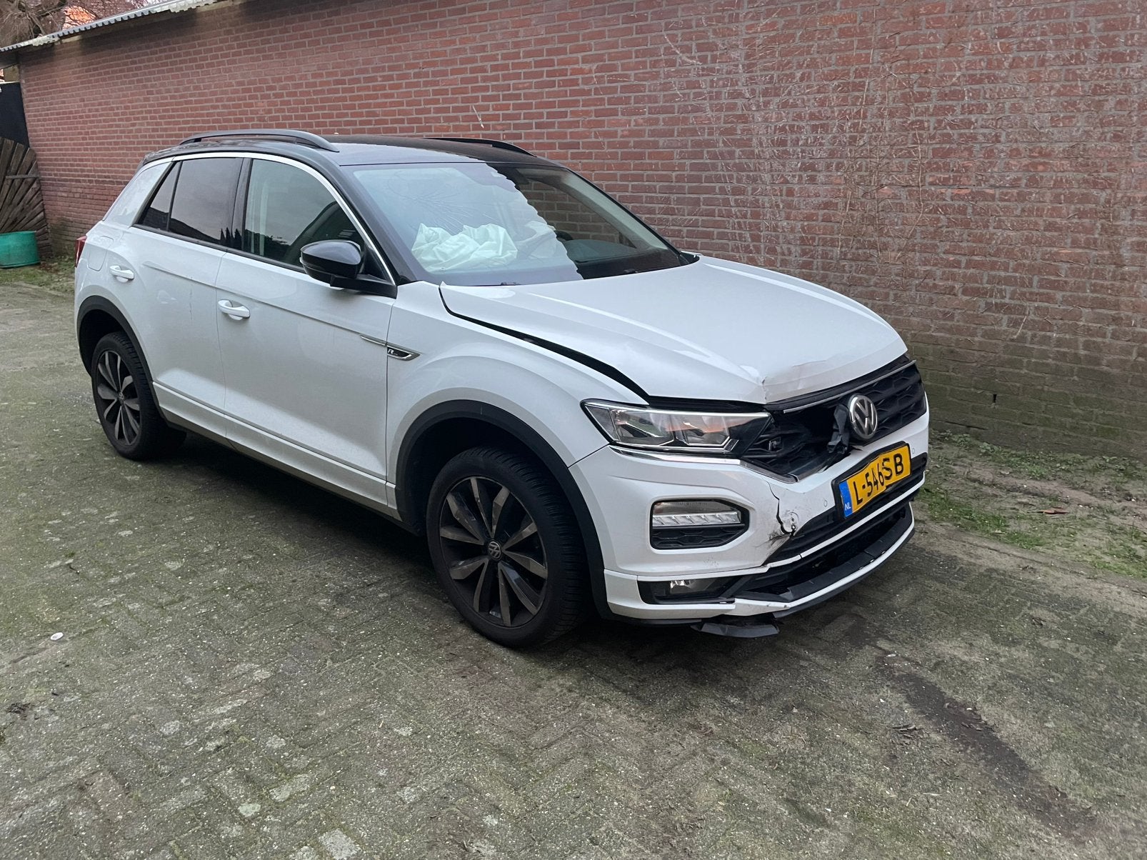 Vw T-roc 1.0 tsi  R line bj 2019 77000 km, Auto diversen, Schadeauto's, Ophalen, Benzine