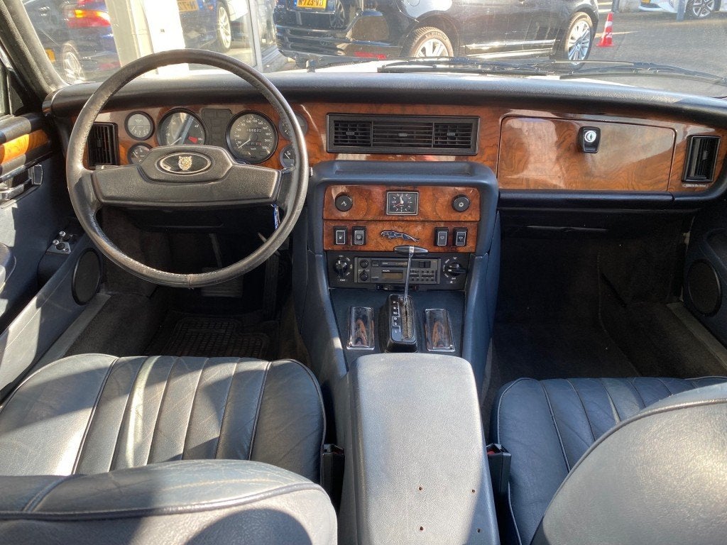 Jaguar XJ-6 4.2 Series III Sovereign AUT. AIRCO NL-auto 166., Automaat, Achterwielaandrijving, Overige kleuren, Origineel Nederlands