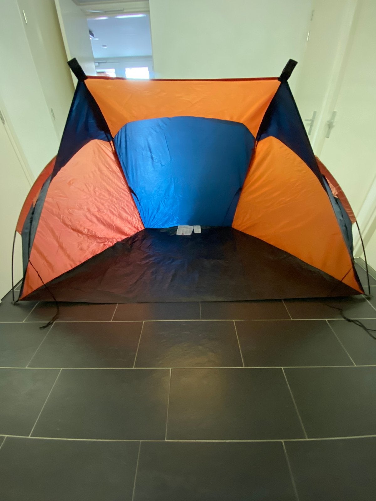 Beach shelter, Ophalen, Gebruikt, Tot en met 2