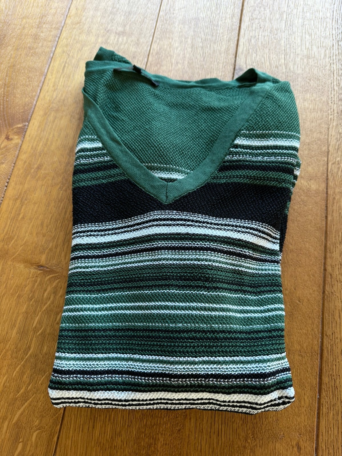 Nikkie truitje maat 42 groen, Kleding | Dames, Ophalen of Verzenden, Zo goed als nieuw, Maat 42/44 (L), Groen