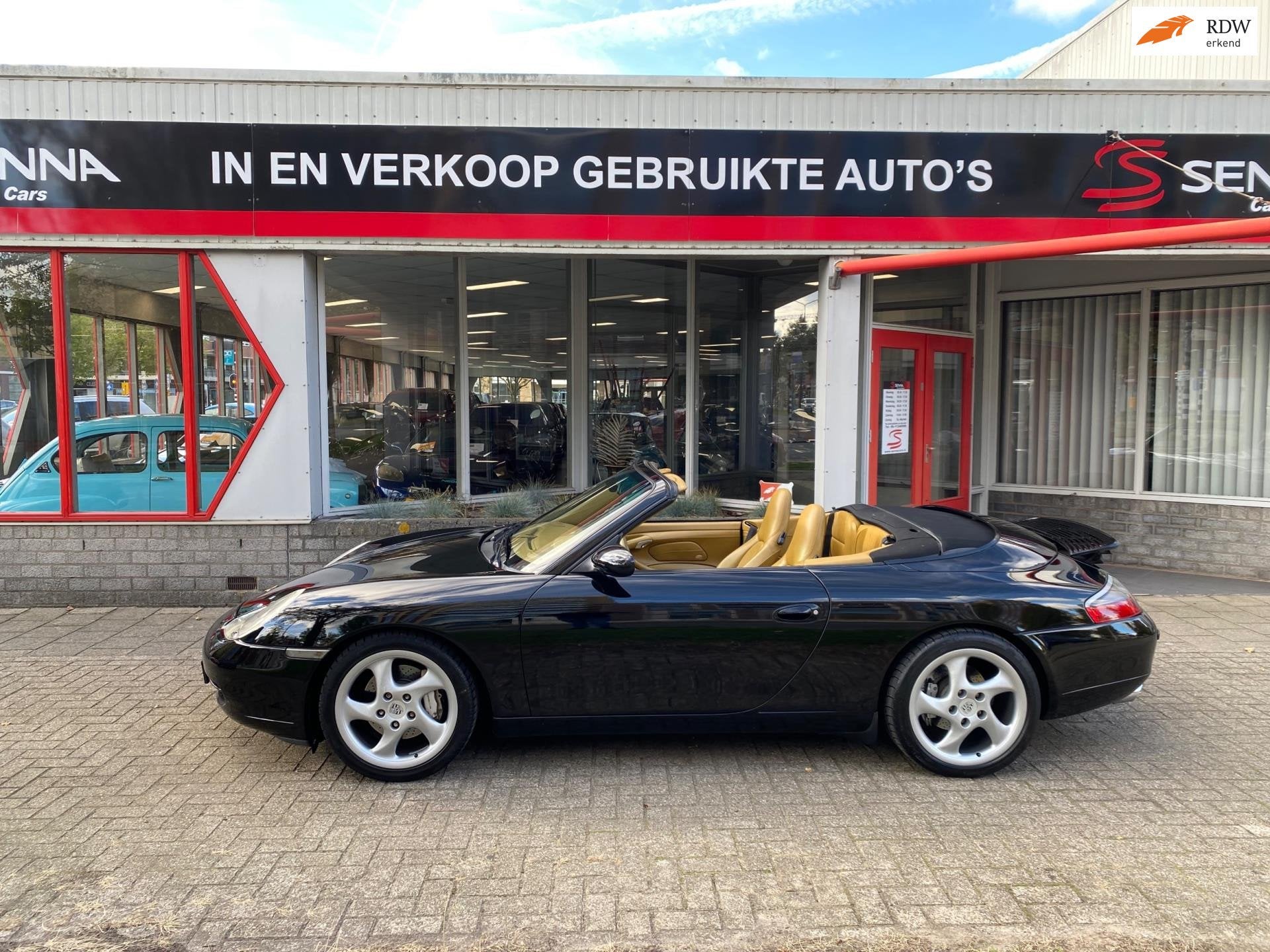 Porsche 911 Cabrio 3.4 Carrera 4 - Aut - Hardtop - Inr Mog !, Auto's, Automaat, Gebruikt, Beige, Cabriolet
