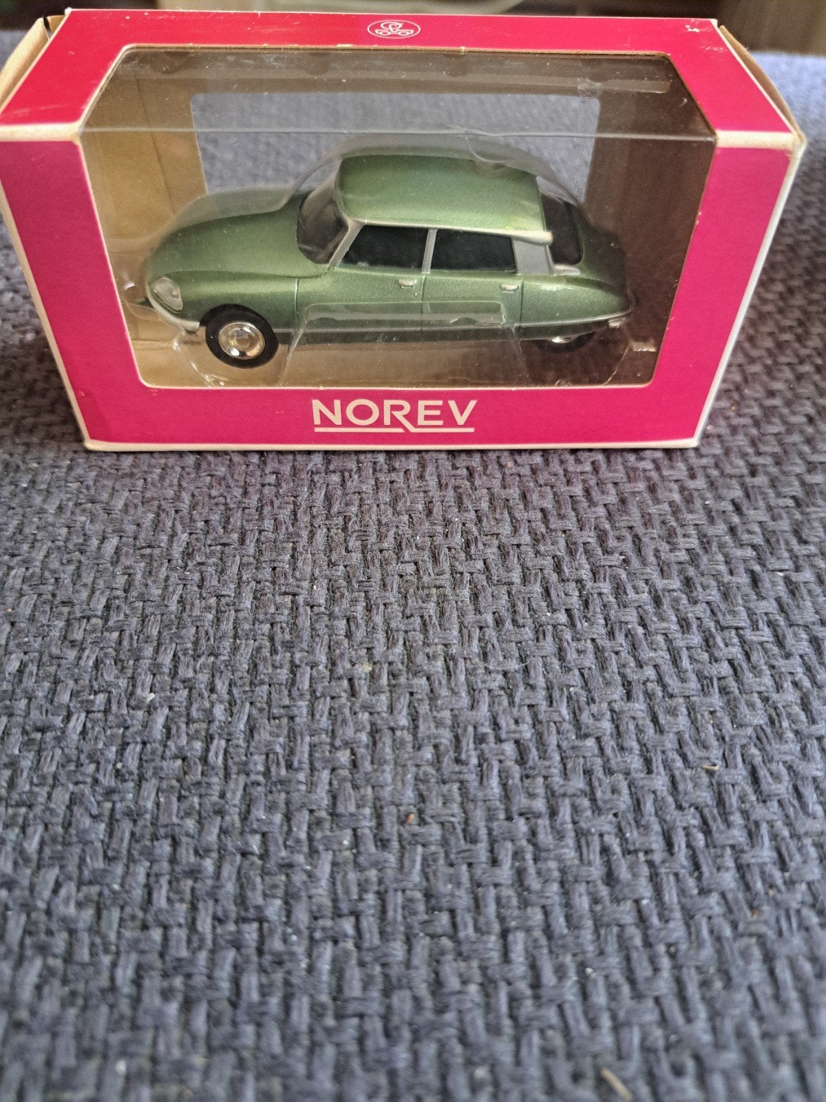 norev model citroen ds 23 pallas schaal 1:64, Auto, Frankrijk, Norev, Ophalen of Verzenden