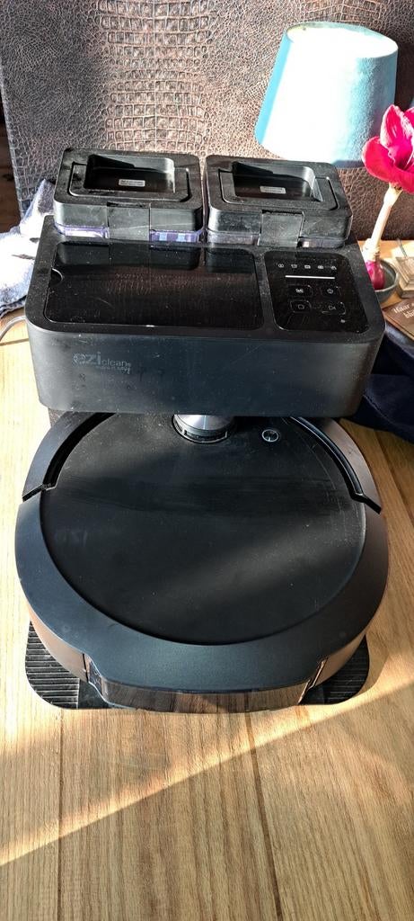 Ezi Clean robotstofzuiger met dweilfunctie, Witgoed en Apparatuur, Stofzuigers, Zo goed als nieuw, Robotstofzuiger, 1600 tot 2000 watt