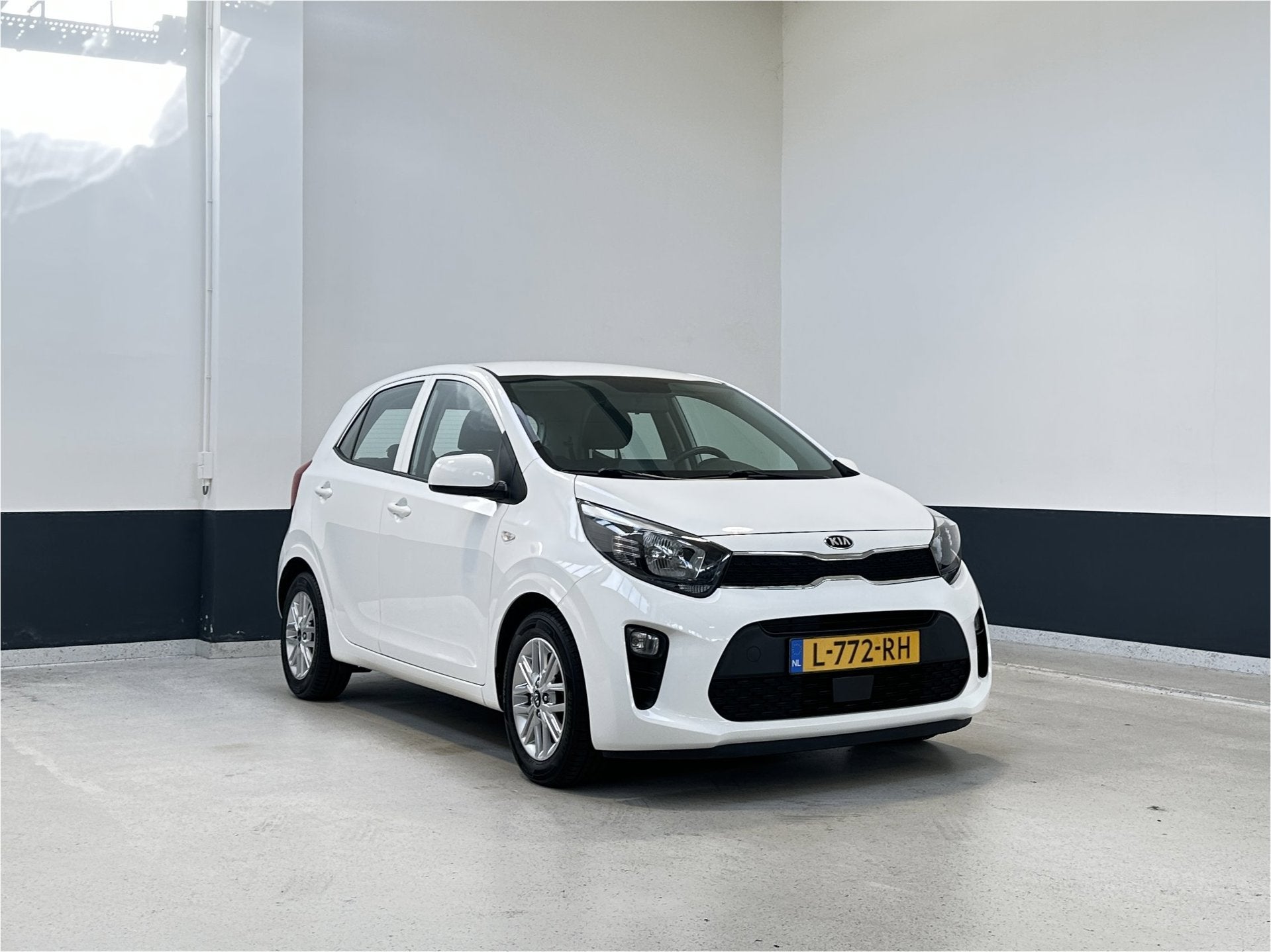 Kia Picanto 1.0 DPi DynamicLine | Apple Carplay/ Android aut, Auto's, Stof, 4 stoelen, Wit, Origineel Nederlands