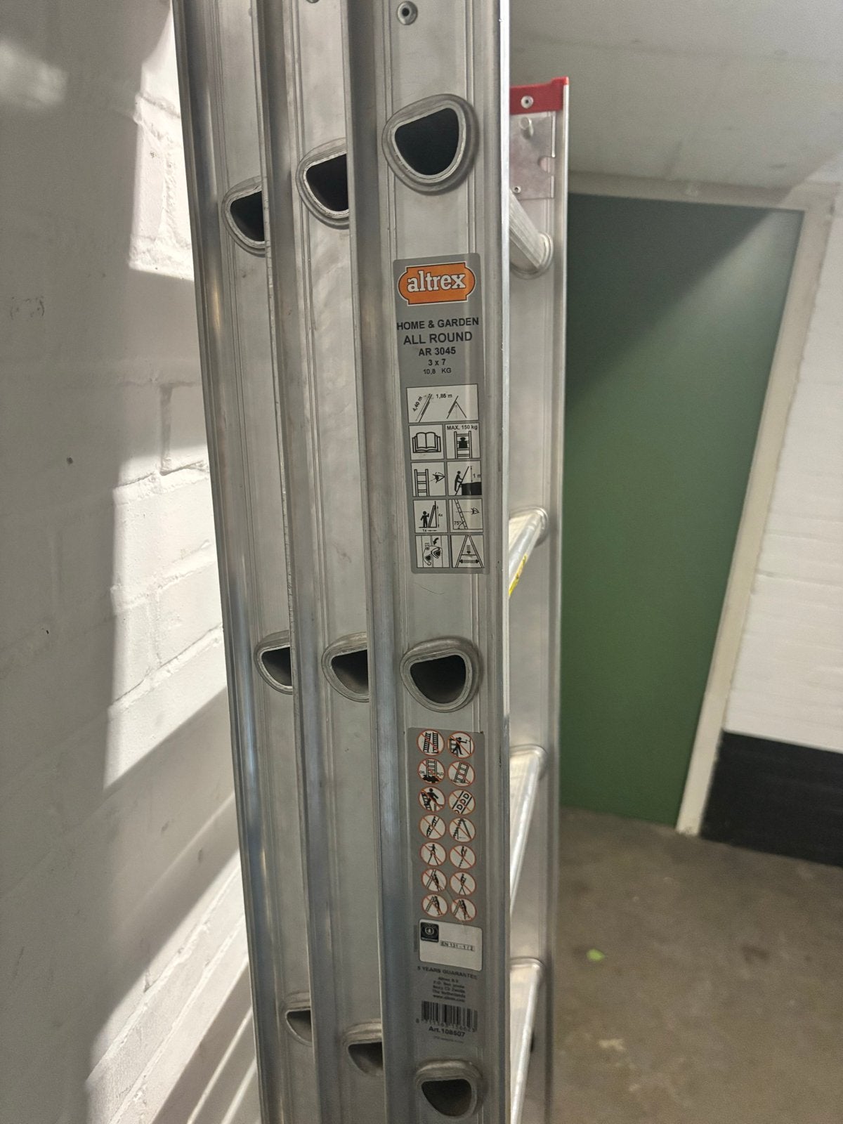 Altrex Home & Garden All Round All-3x7 Ladder, Ophalen of Verzenden, Zo goed als nieuw, Ladder, Opvouwbaar of Inschuifbaar