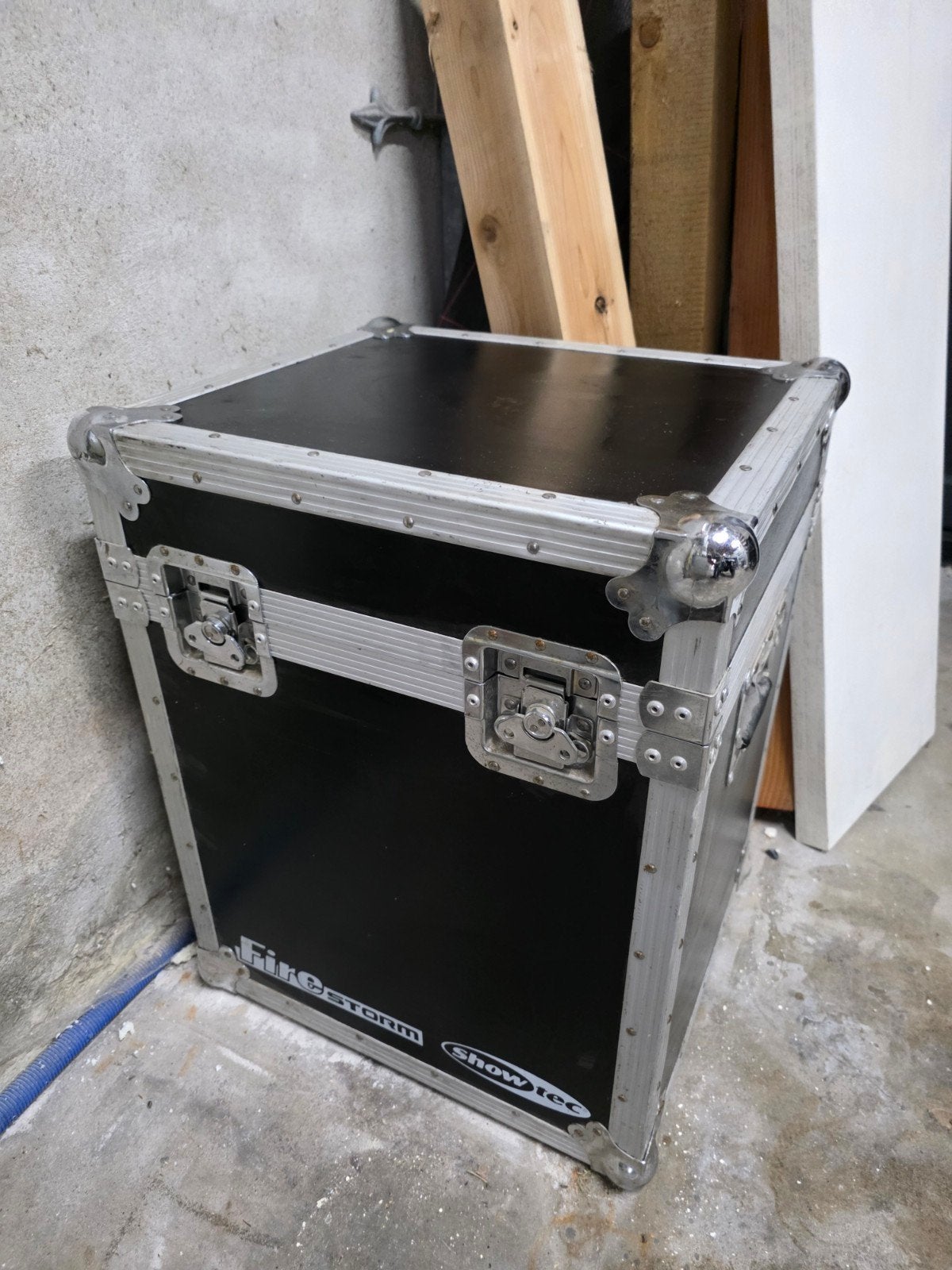 Flightcase afmetingen op de foto, Muziek en Instrumenten, Behuizingen en Koffers, Ophalen, Overige instrumenten, Flightcase