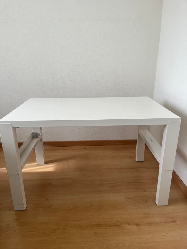 Pahl bureau Ikea, Ophalen, Zo goed als nieuw, Tafel(s)