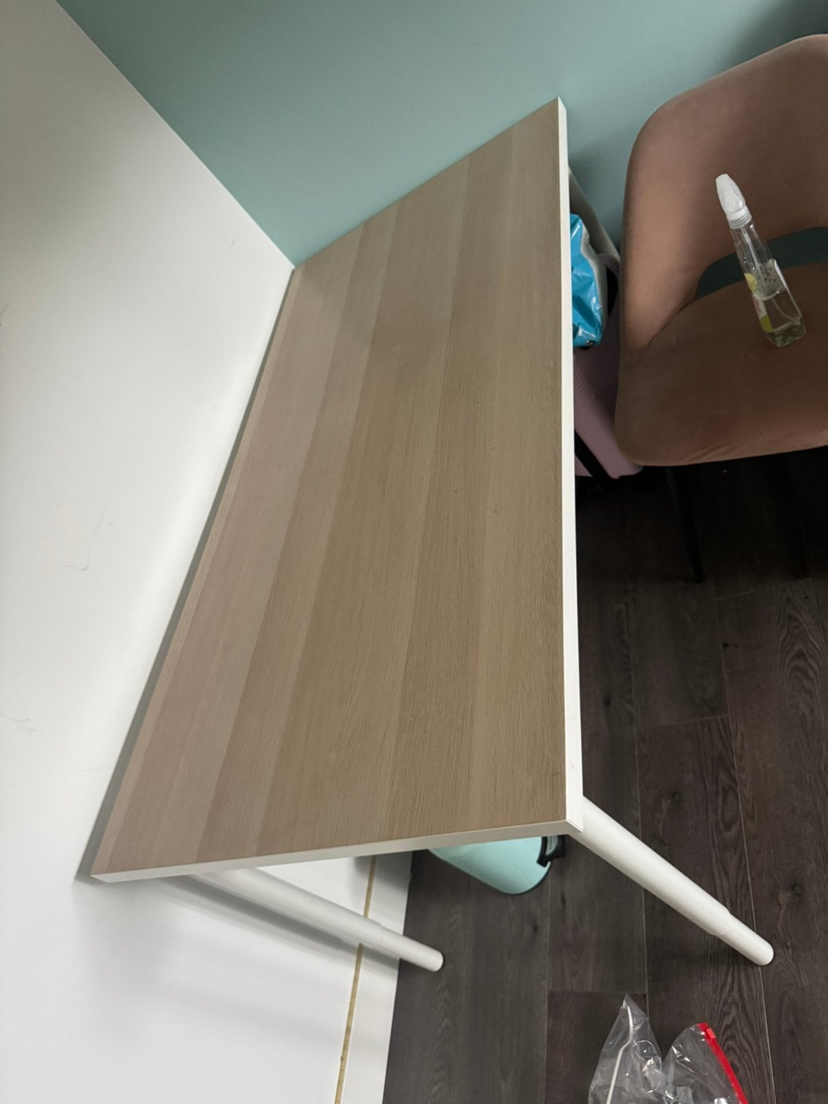 Ikea Linnmon - met verstelbare poten, Ophalen, Zo goed als nieuw