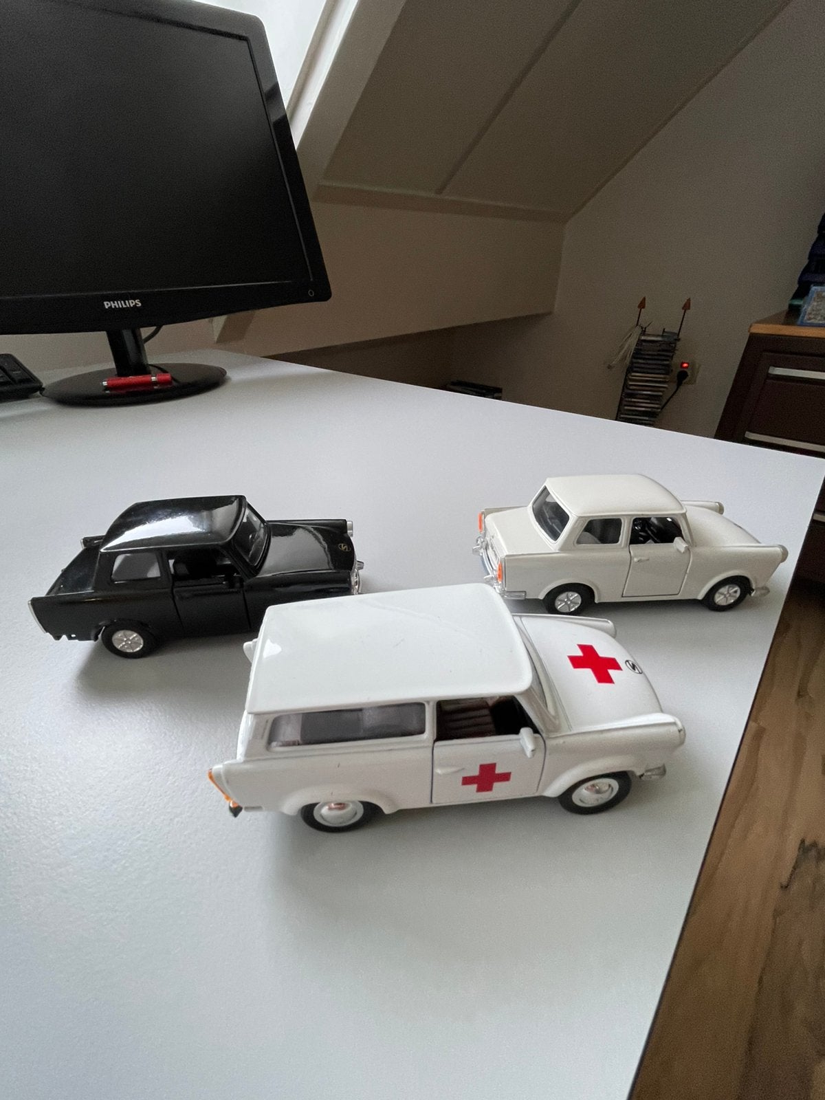 3 Modelauto’s Trabant. Zie fotos, Ophalen of Verzenden, Zo goed als nieuw, Auto, Overige merken