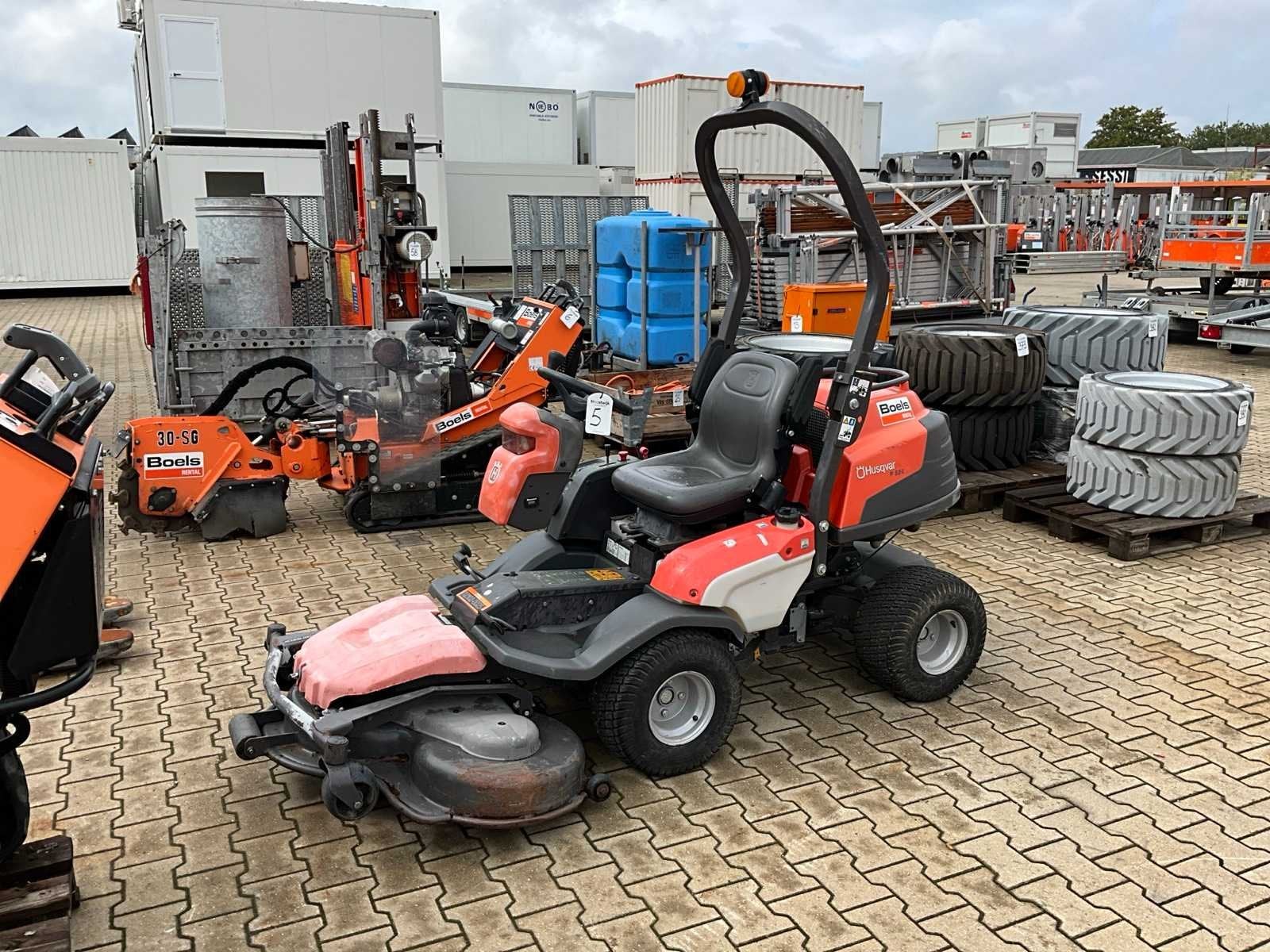 2018 Husqvarna P524 Gazonmaaier / zitmaaier, Maaier