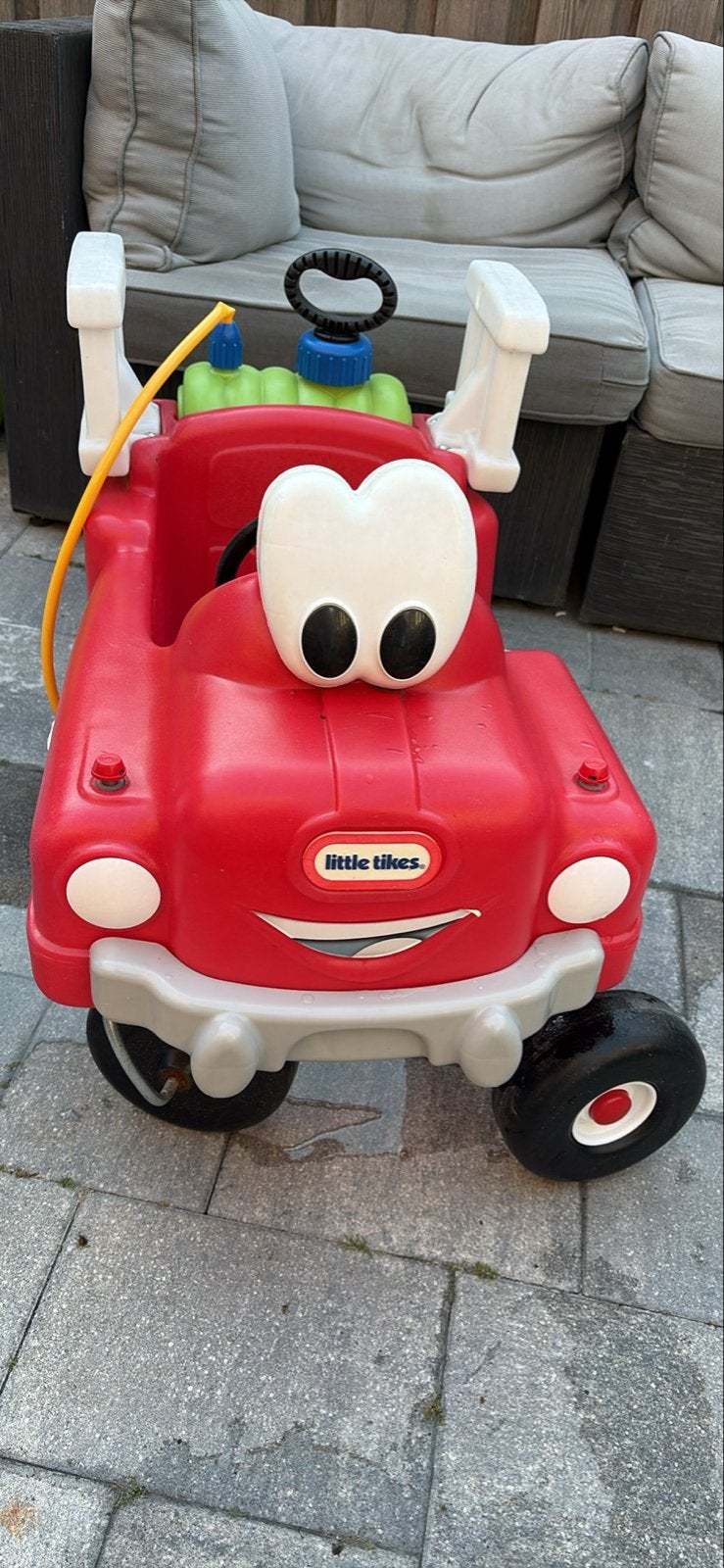 Little Tikes Brandweer Loopwagen met Spuitfunctie, Ophalen, Gebruikt