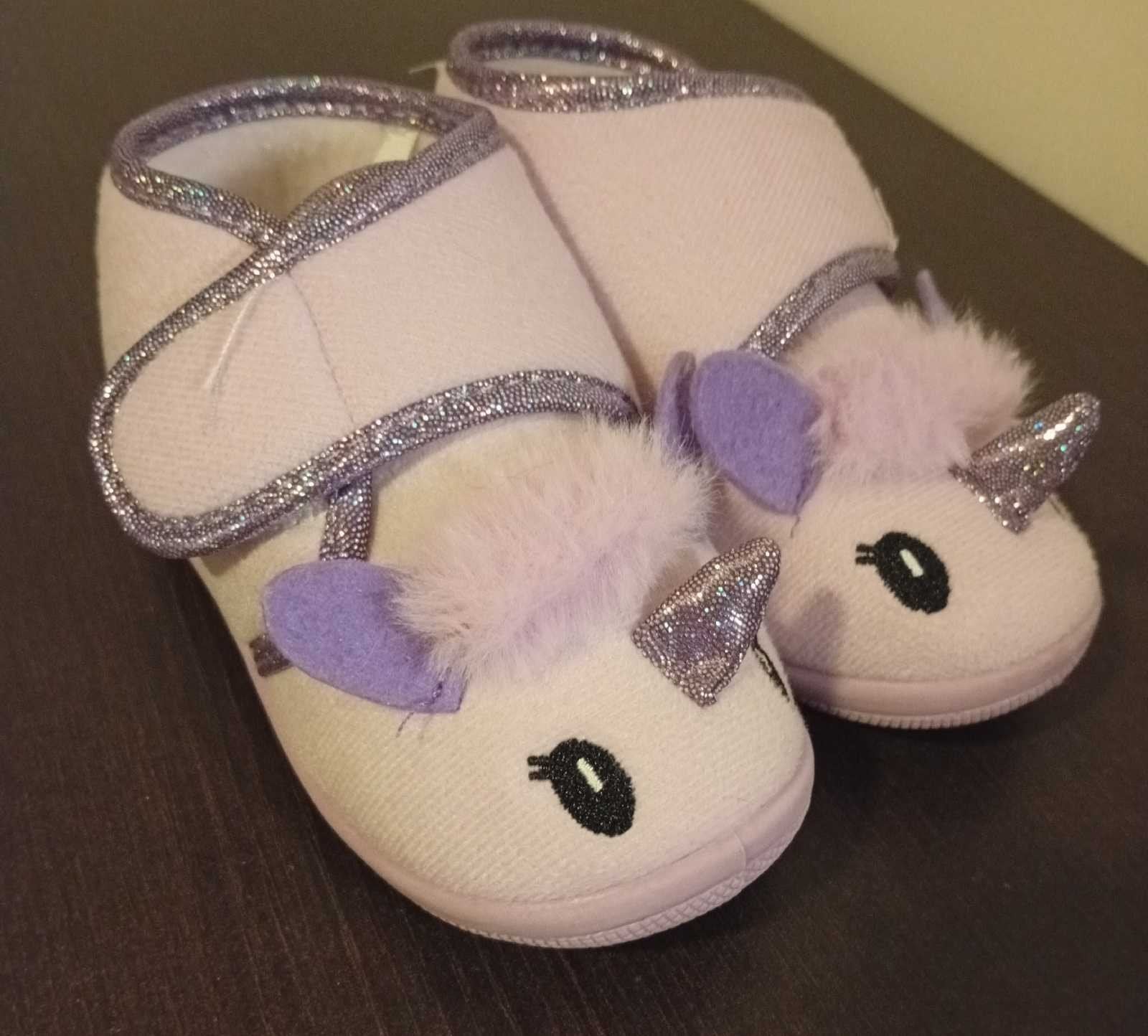 Eenhoorn pantoffels slofjes, Kinderen en Baby's, Meisje, Overige typen, Nieuw, Ophalen of Verzenden