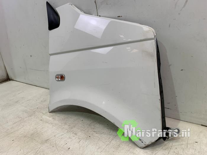Scherm links-voor van een Volkswagen Transporter (LB9A), Gebruikt, -, Volkswagen, -
