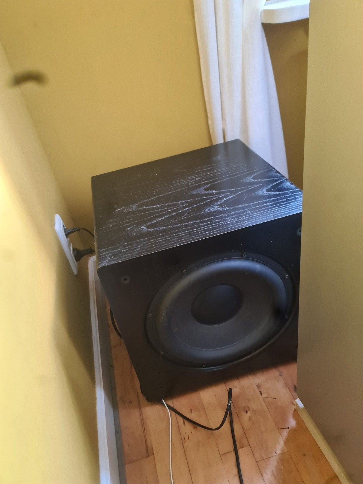 BK XXLS400 FF Subwoofer, Subwoofer, Zo goed als nieuw, Ophalen, 150 watt of meer