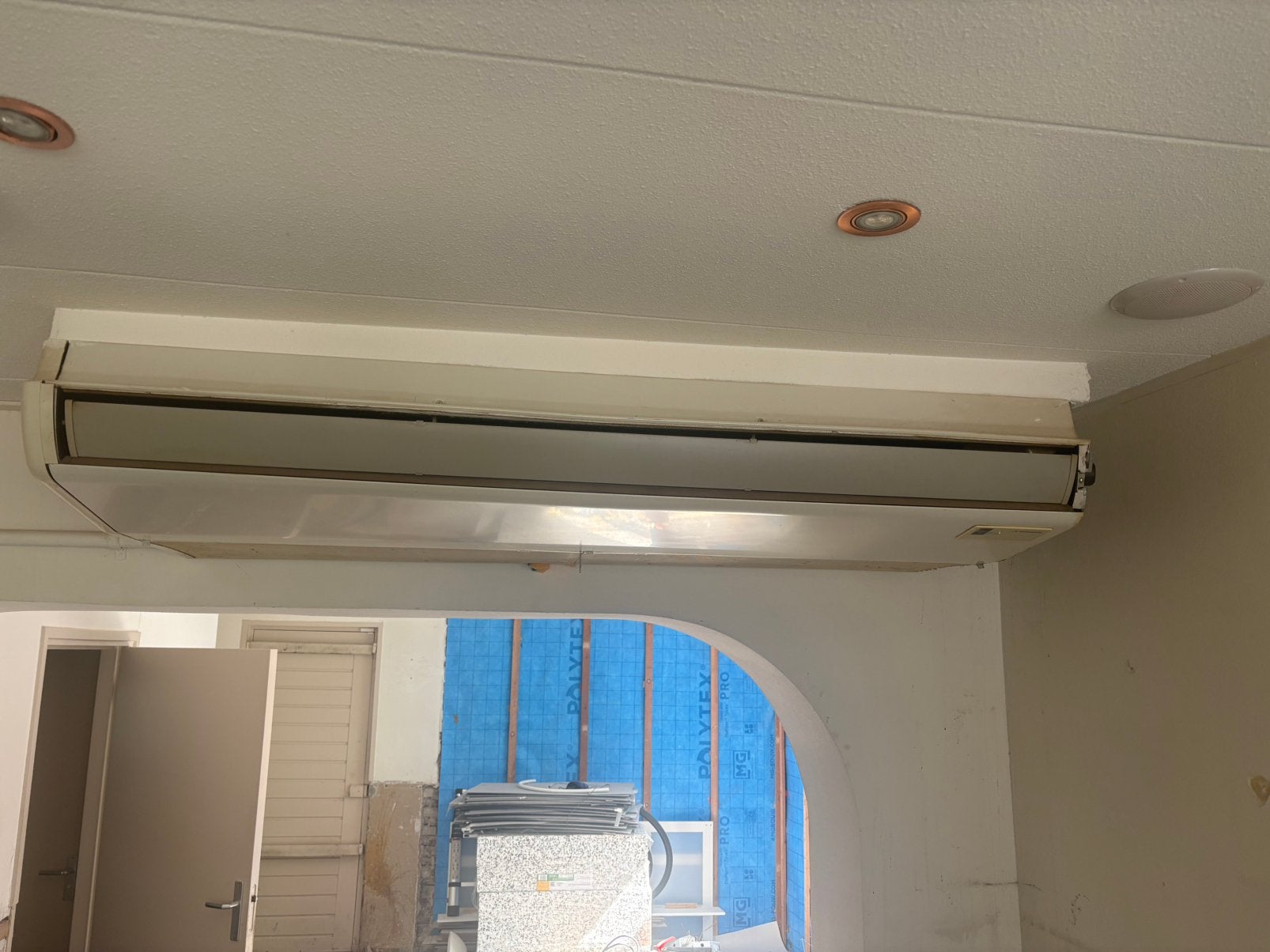 Oude maar functionerende airco te koop, Witgoed en Apparatuur, Airco's, Ophalen, Zo goed als nieuw, Wandairco, 3 snelheden of meer