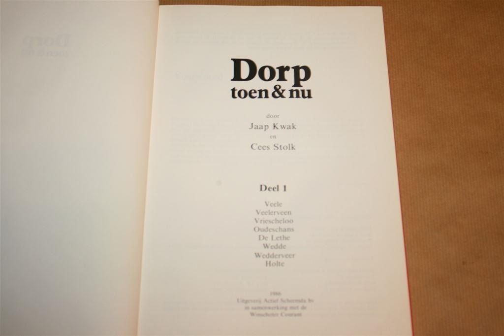 Dorp toen & nu. Deel 1, Boeken, Geschiedenis | Stad en Regio, Ophalen of Verzenden, Gelezen