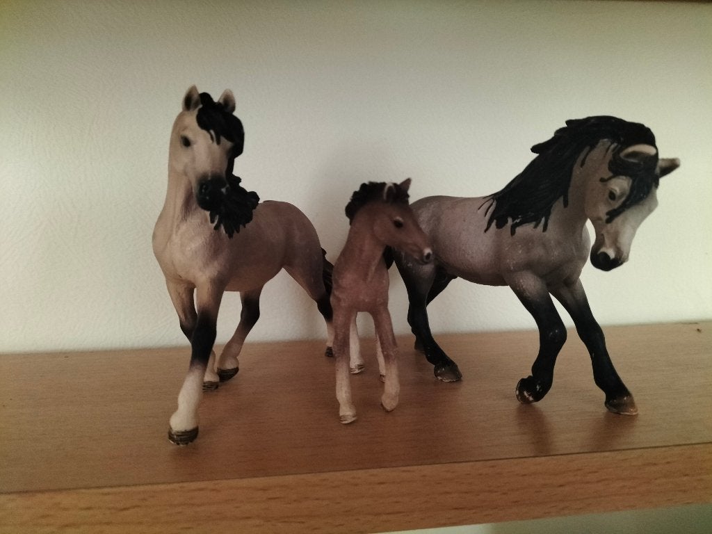 Schleich Andalusiër familie, Ophalen of Verzenden, Zo goed als nieuw