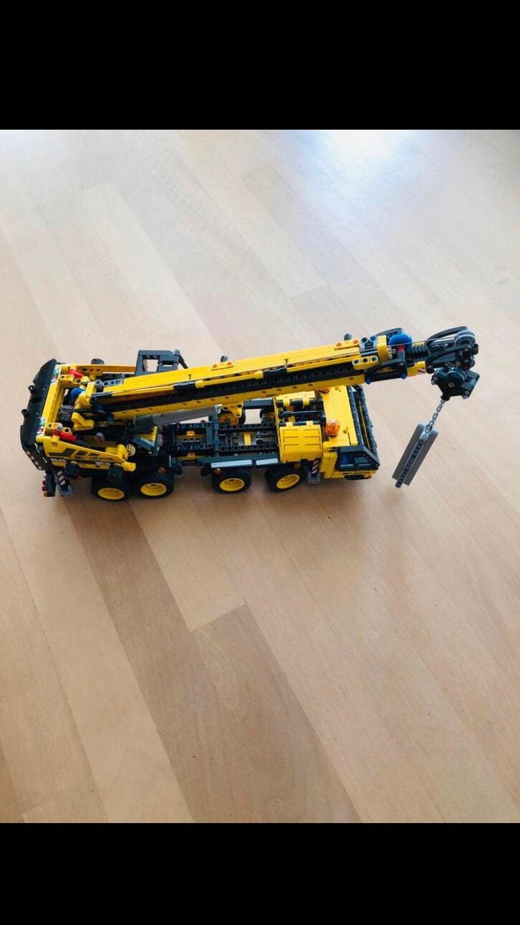 Technische Lego. Mobiele Kraan. €100, Ophalen, Zo goed als nieuw
