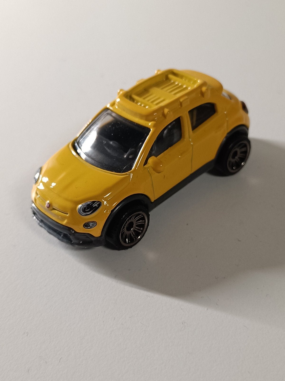 Matchbox Gele Fiat 500X  - Zo goed als nieuw, Ophalen of Verzenden, Zo goed als nieuw, Auto