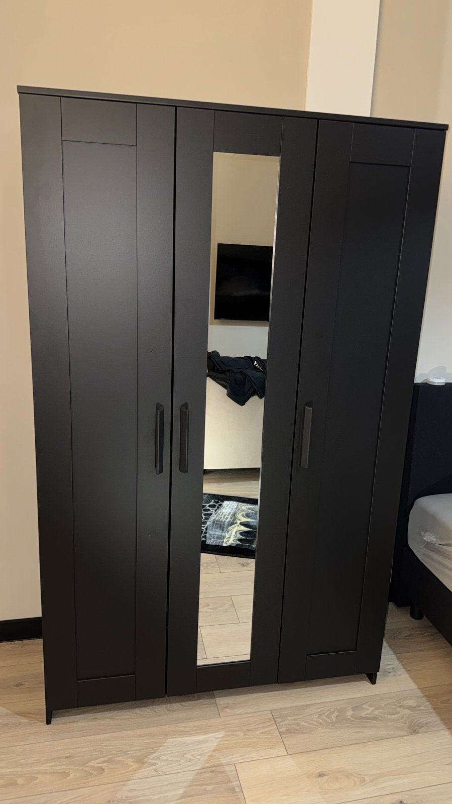 IKEA brimnes zwart kledingkast zo goed als nieuw, Huis en Inrichting, Ophalen, 100 tot 150 cm, Zo goed als nieuw, 150 tot 200 cm