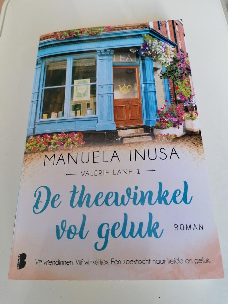 Manuela Inusa - De theewinkel vol geluk, Ophalen of Verzenden, Gelezen, Manuela Inusa