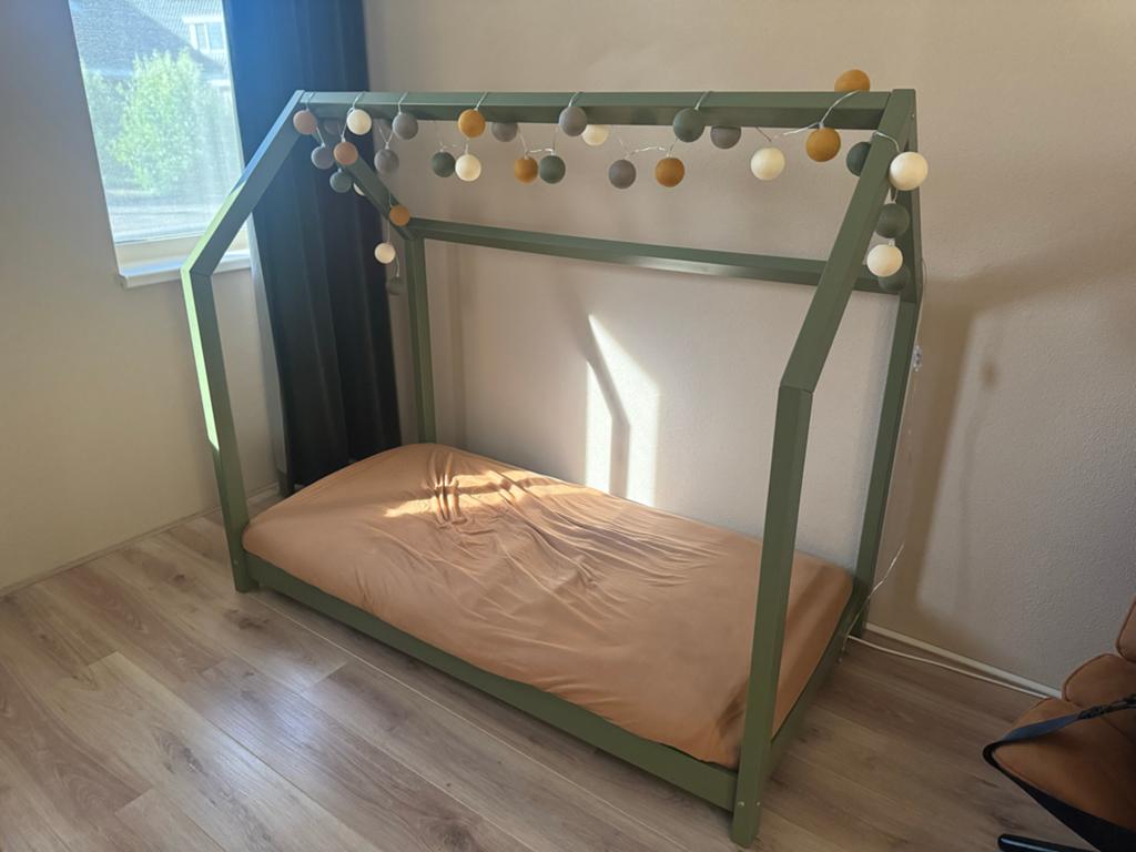 Kinderbed 170x90 cm petite amelie met nieuw matras, Kinderen en Baby's, Kinderkamer | Bedden, Ophalen, 85 tot 100 cm, Zo goed als nieuw