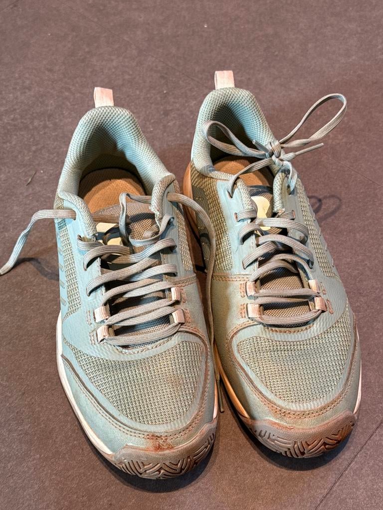 Tennisschoenen Decathlon 500 Fast - Maat 37, Sport en Fitness, Tennis, Ophalen of Verzenden, Gebruikt, Schoenen, Overige merken