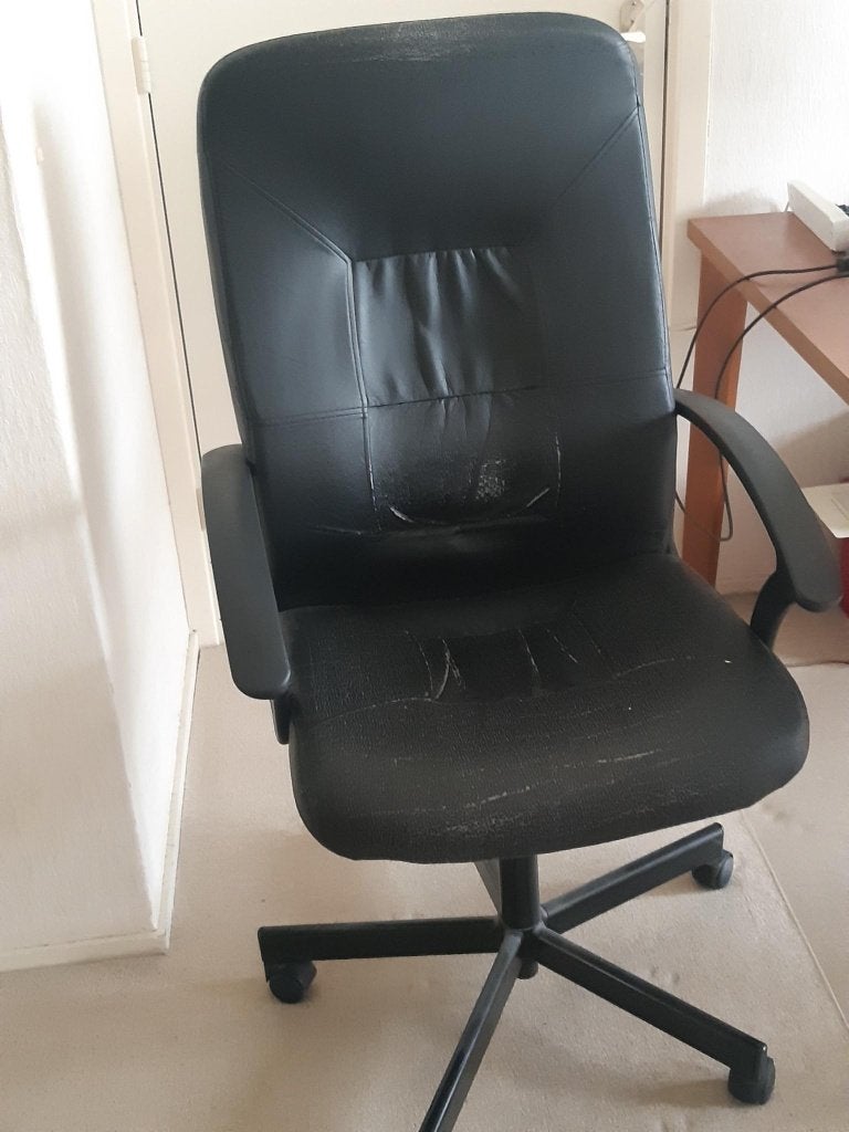 comfortabele bureaustoelen op wieltjes, Huis en Inrichting, Bureaustoelen, Ophalen, Gebruikt, Zwart, Bureaustoel