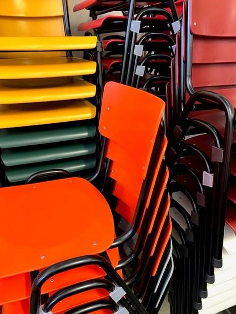 Retro stoelen nieuw kantinestoelen stapelstoelen prijs p/st, Overige kleuren, ., Nieuw, Ophalen of Verzenden