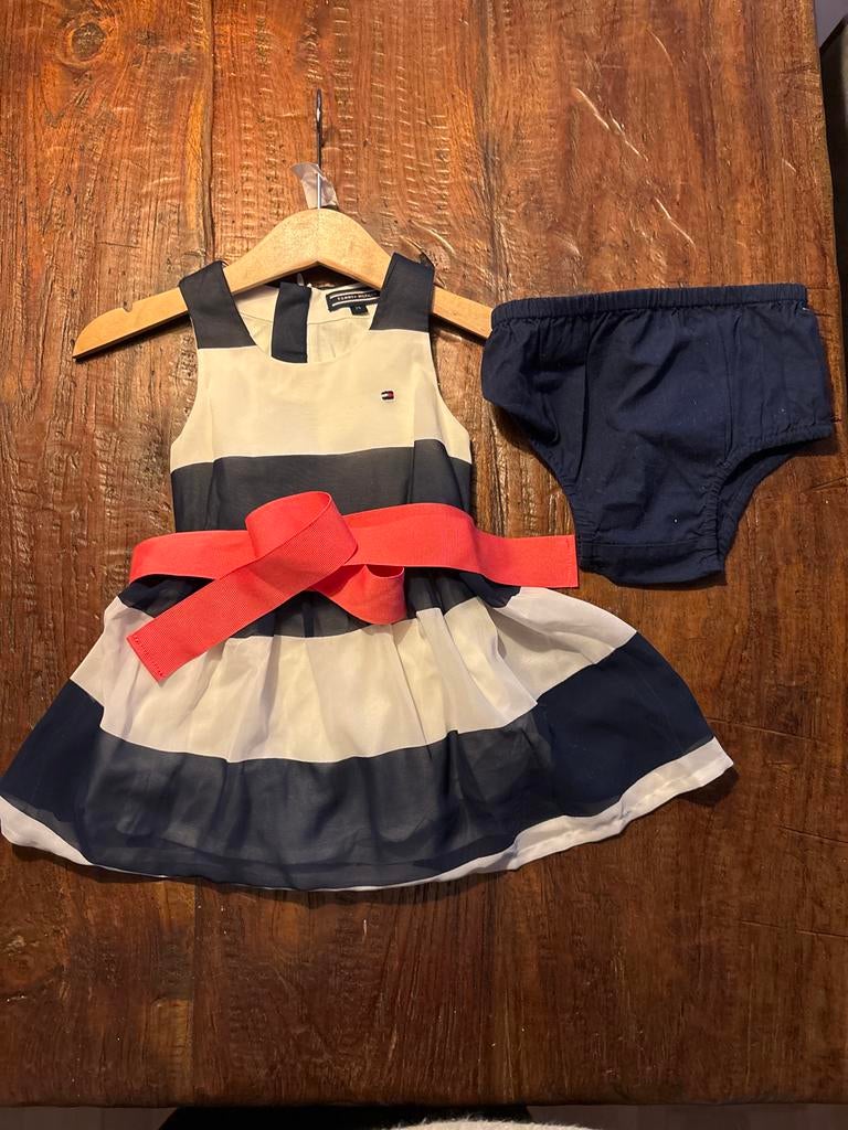 Tommy Hilfiger baby jurkje maat 74 - Zo goed als nieuw, Ophalen of Verzenden, Zo goed als nieuw