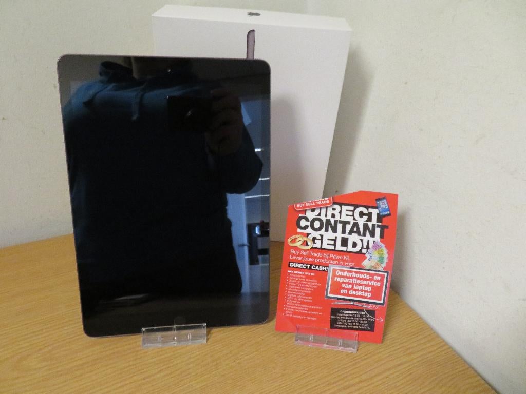 Apple iPad 8th 32GB | Pawn Eindhoven, Computers en Software, Apple iPads, Gebruikt, 32 GB, Apple iPad, Grijs