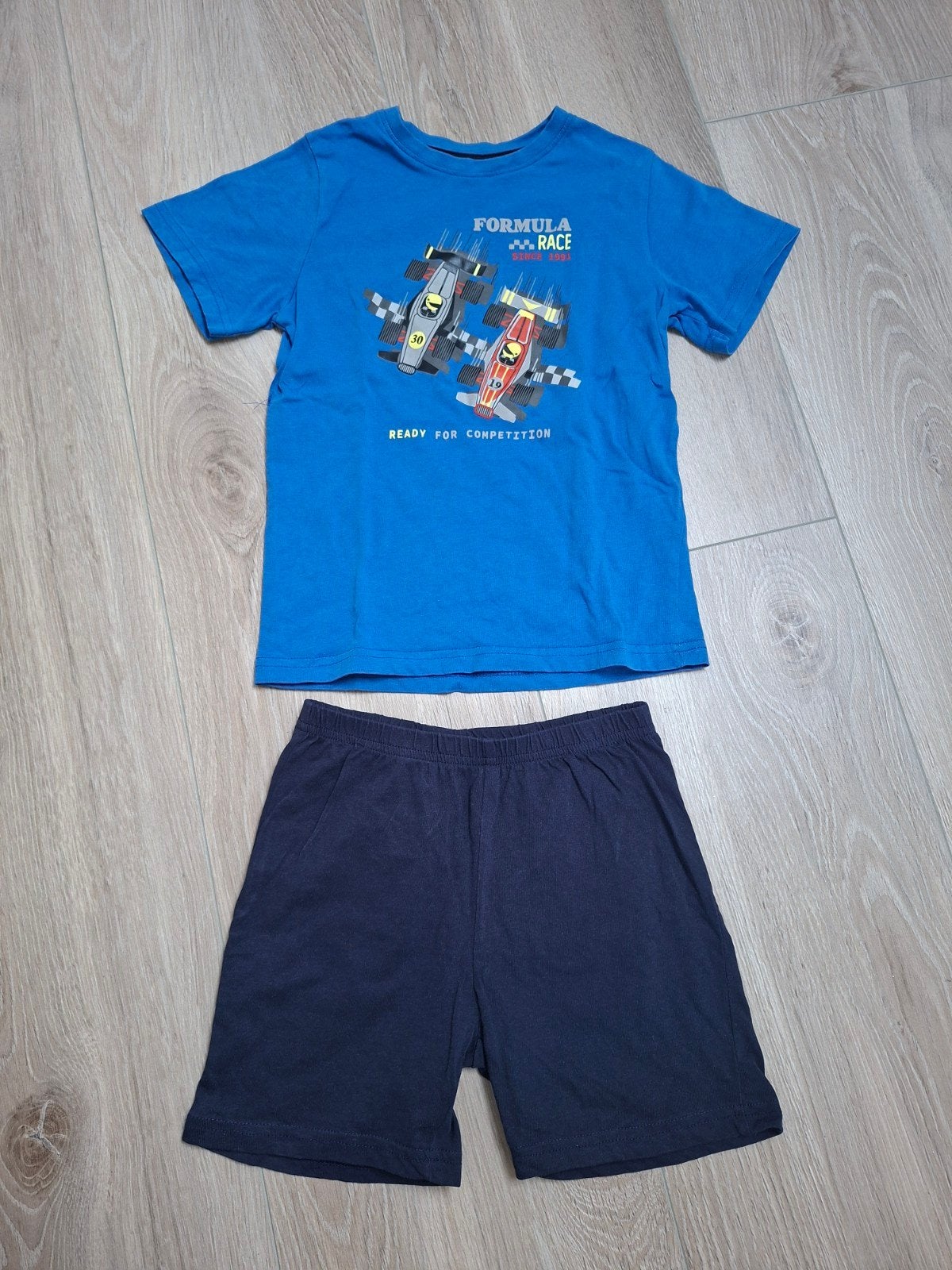 Als NIEUW blauwe race kind pyama / shortama Zeeman - 110/116, Ophalen of Verzenden, Zo goed als nieuw, Jongen, Nacht- of Onderkleding