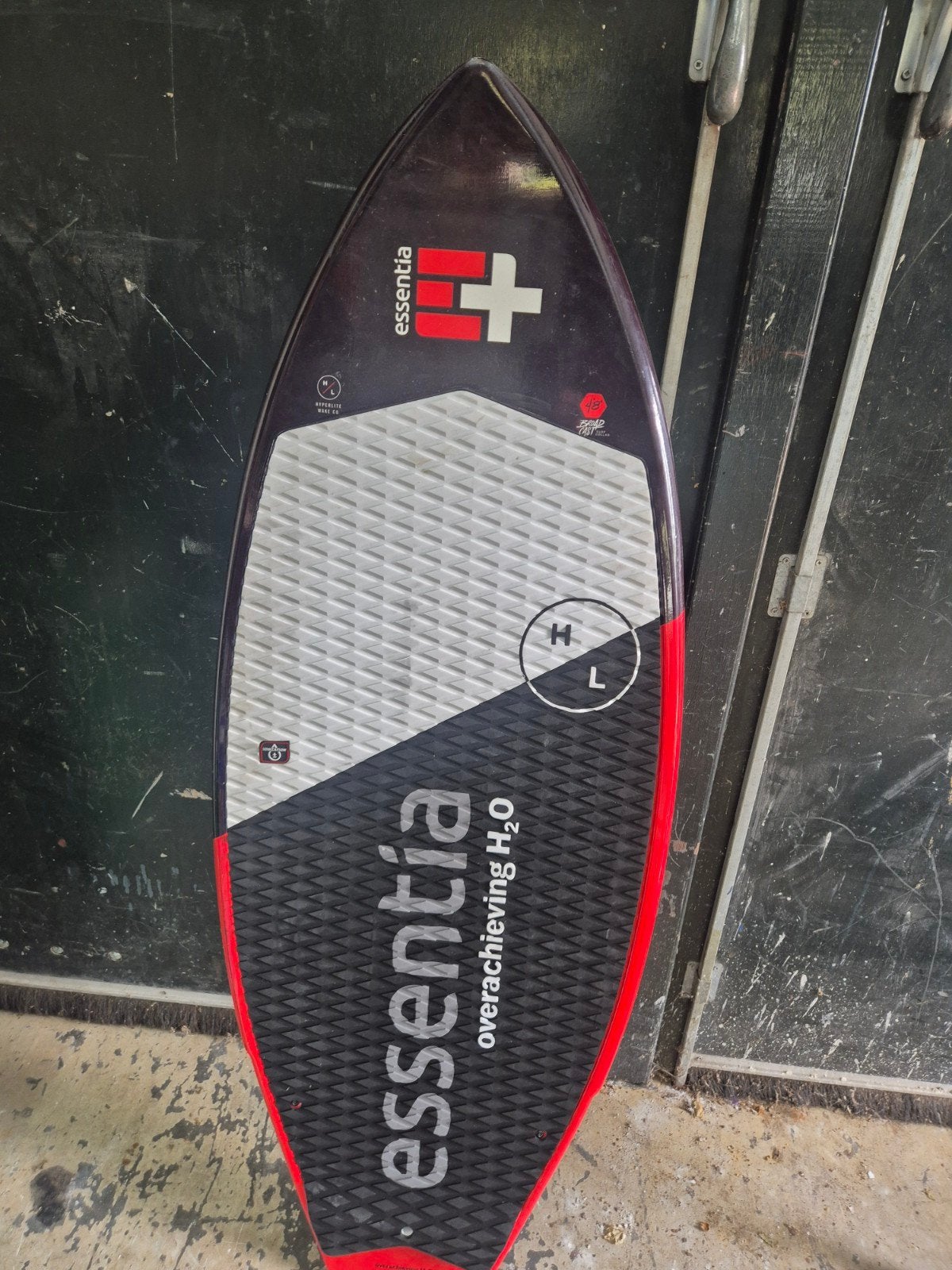 Hyperlite Essentia wakesurfboard - Zo goed als nieuw, Watersport en Boten, Ophalen, Zo goed als nieuw, Overige typen