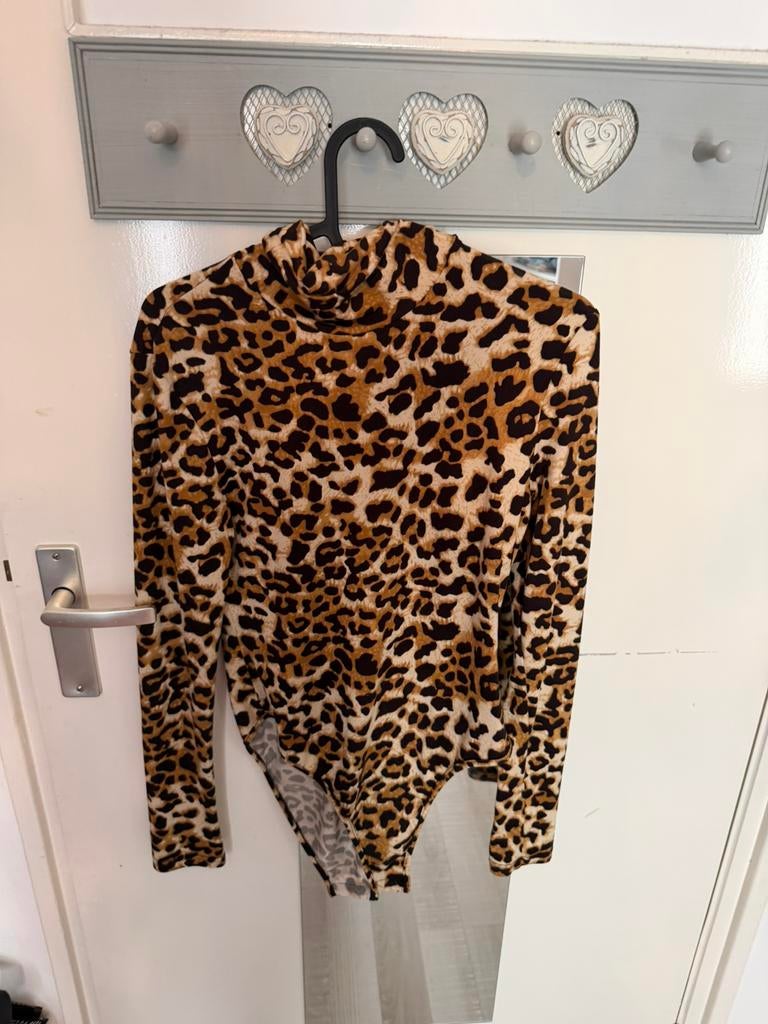 Body maat M, Kleding | Dames, Ophalen of Verzenden, Zo goed als nieuw, Zwart, Zonder mouw